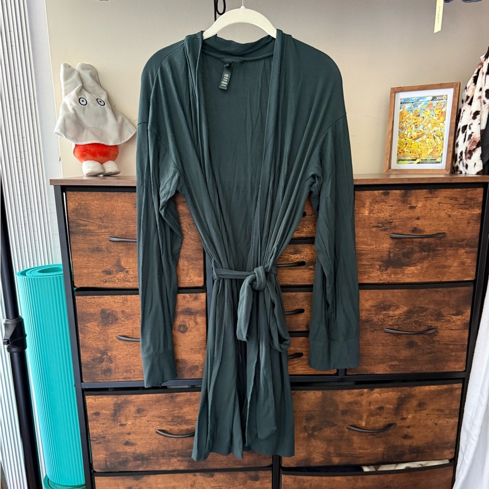 [SOLD] Skims Soft Lounge Robe Cypress Green